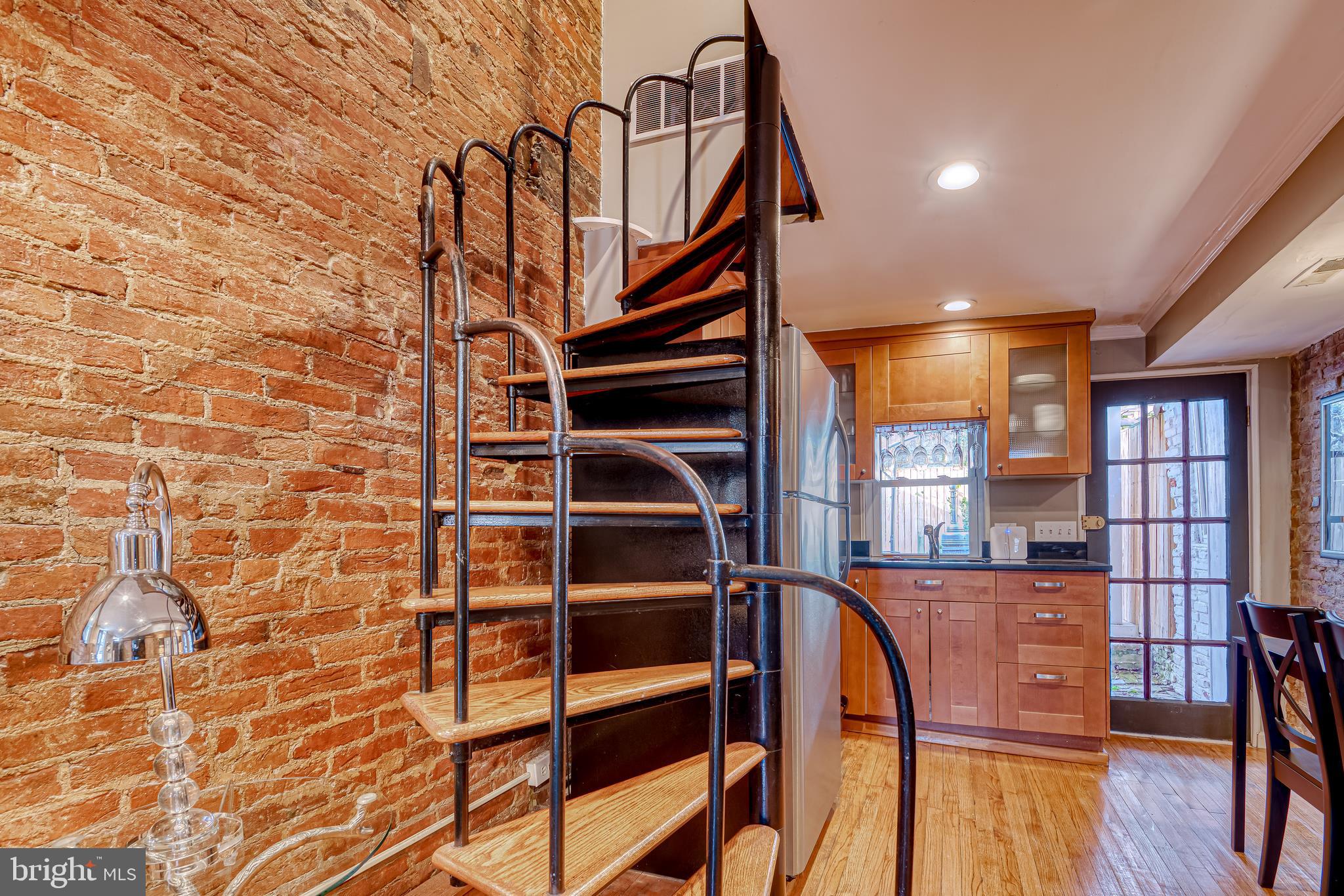 FELLS POINT HISTORIC DISTRICT - Residential Lease