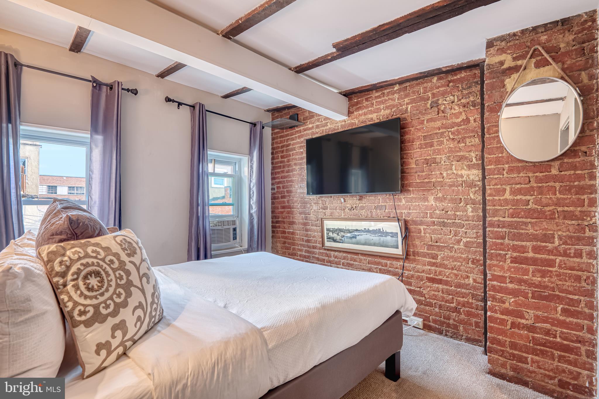 FELLS POINT HISTORIC DISTRICT - Residential Lease