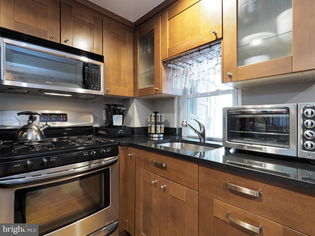 FELLS POINT HISTORIC DISTRICT - Residential Lease