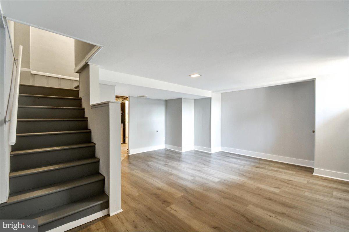 COUNTRY RIDGE - Residential