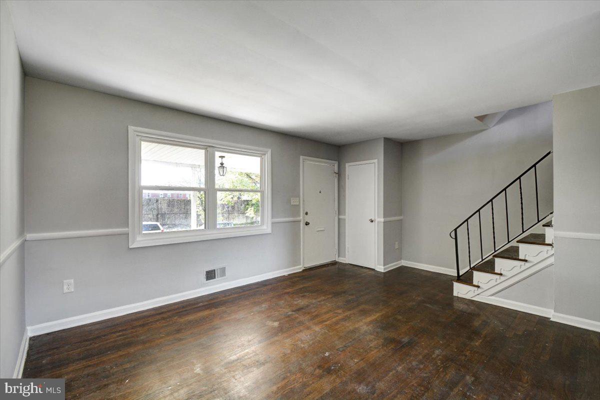 COUNTRY RIDGE - Residential