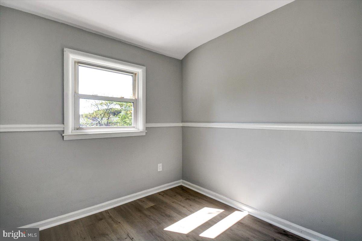 COUNTRY RIDGE - Residential