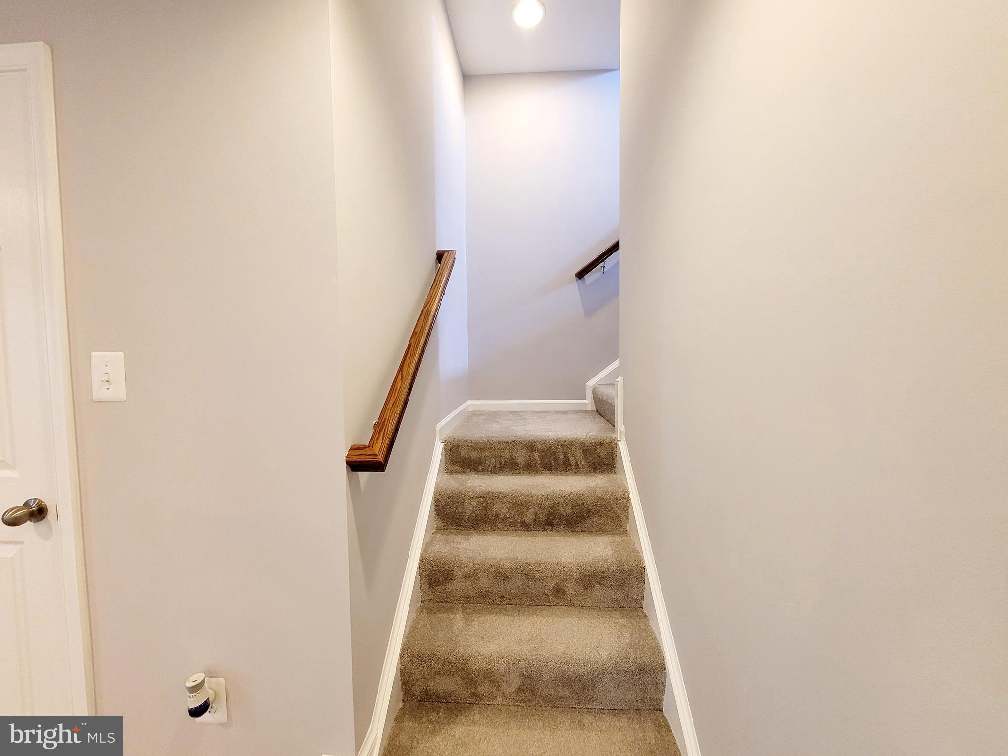 DAWKINS RIDGE - Residential Lease