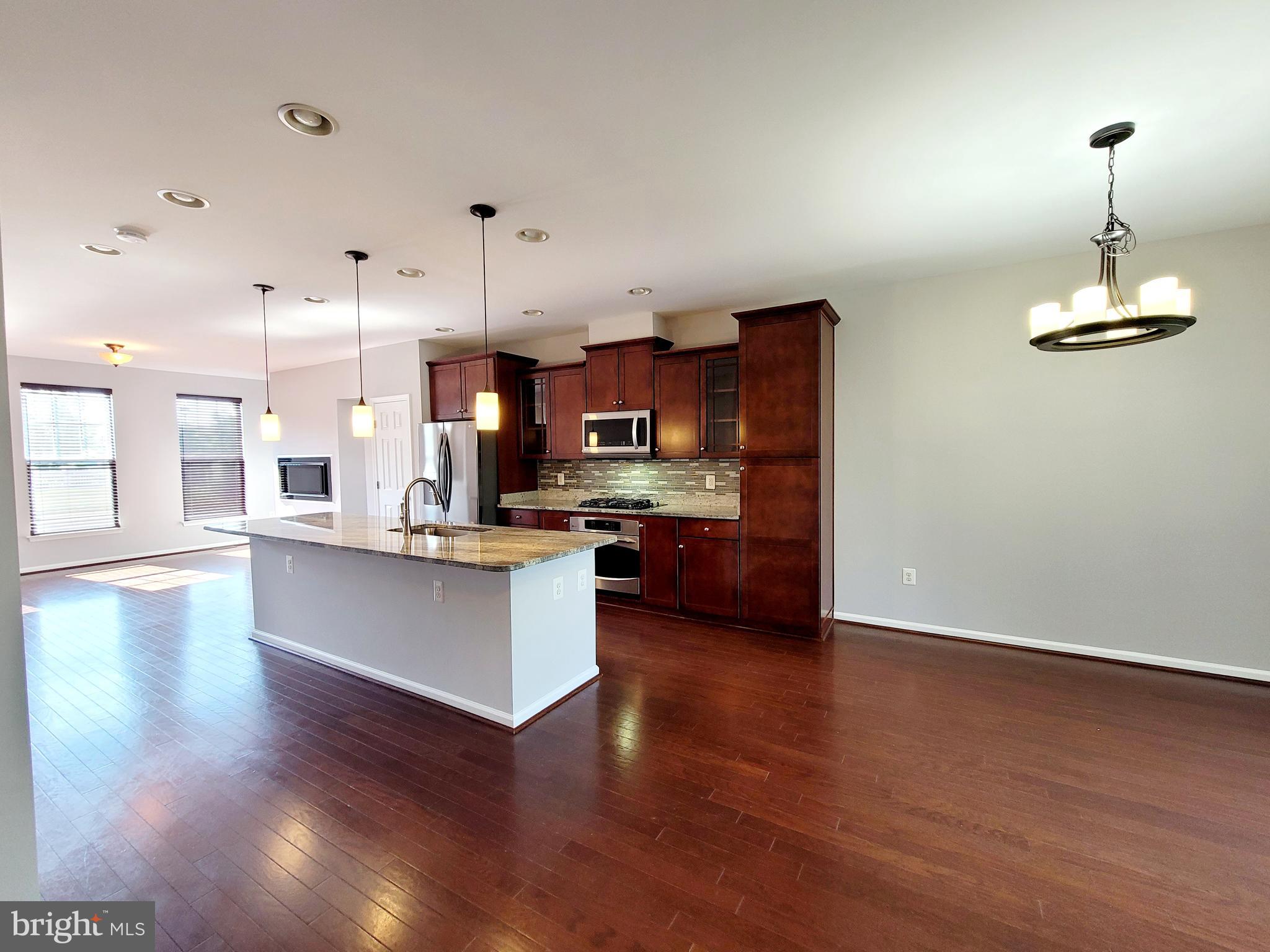 DAWKINS RIDGE - Residential Lease