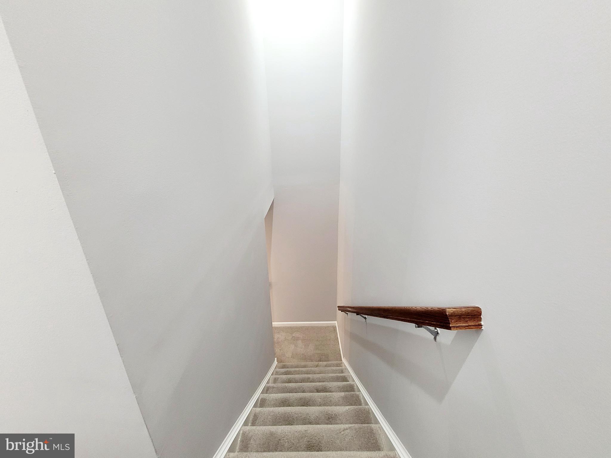 DAWKINS RIDGE - Residential Lease