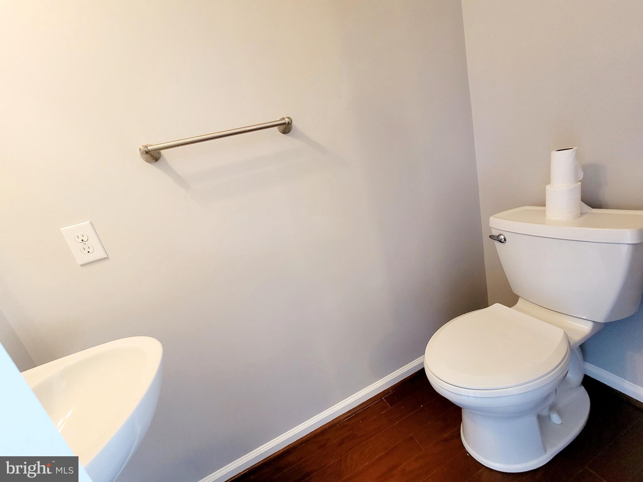 DAWKINS RIDGE - Residential Lease