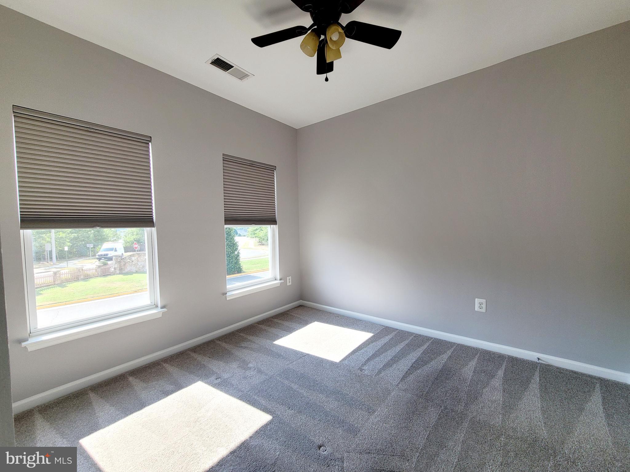 DAWKINS RIDGE - Residential Lease