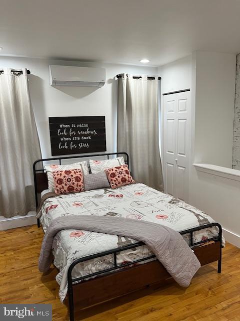 OLDE KENSINGTON - Residential