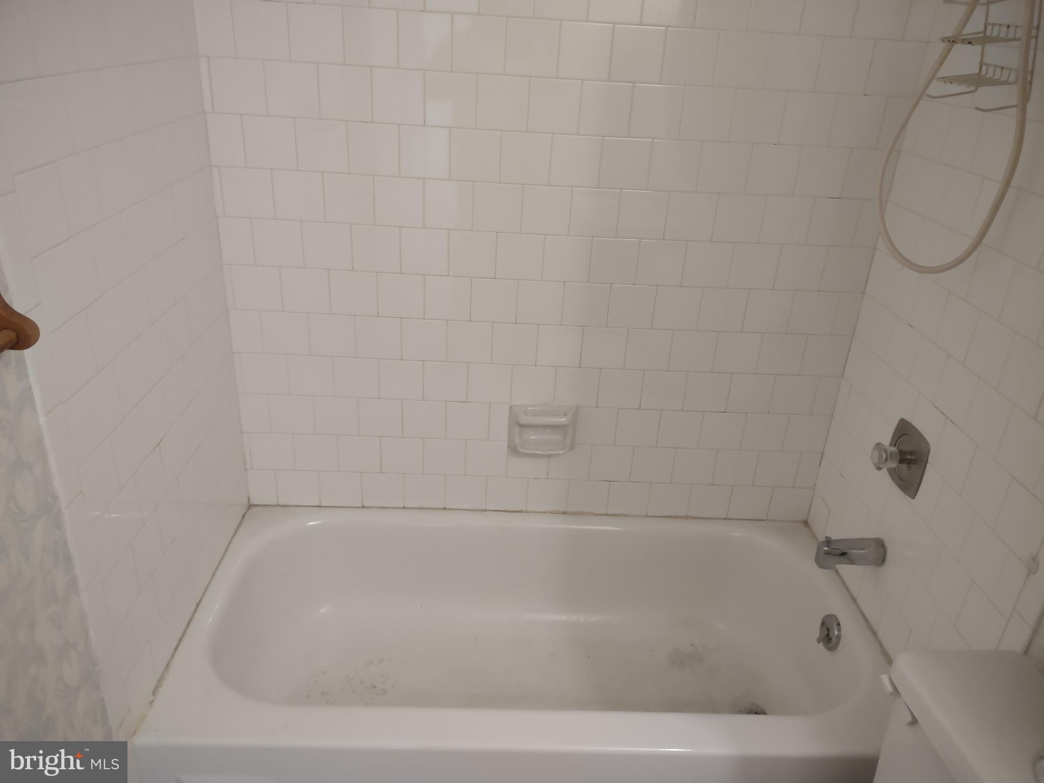 HOLLAWAY ESTATES - Residential