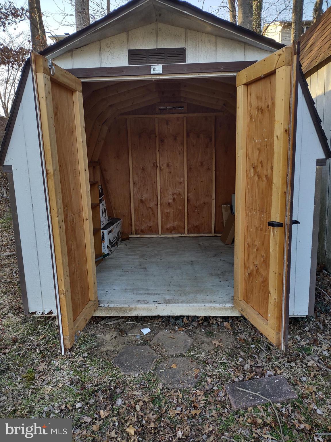 HOLLAWAY ESTATES - Residential