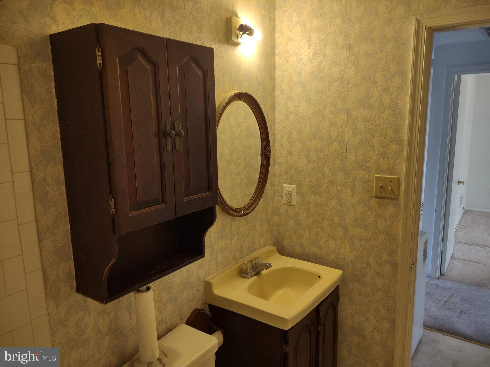 HOLLAWAY ESTATES - Residential