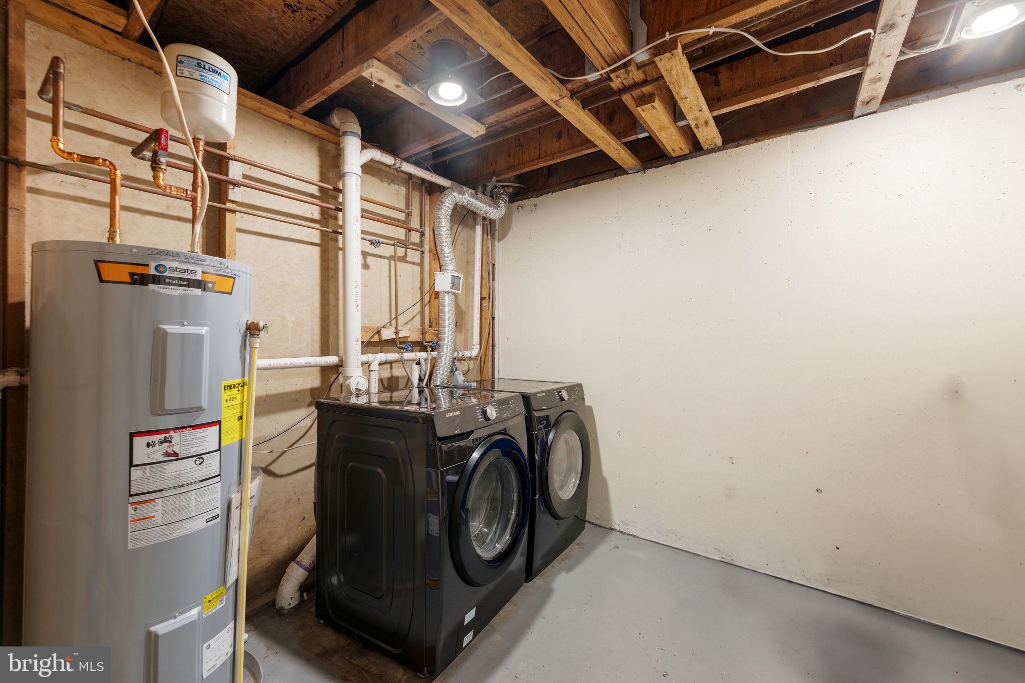 HERITAGE CROSSING - Residential