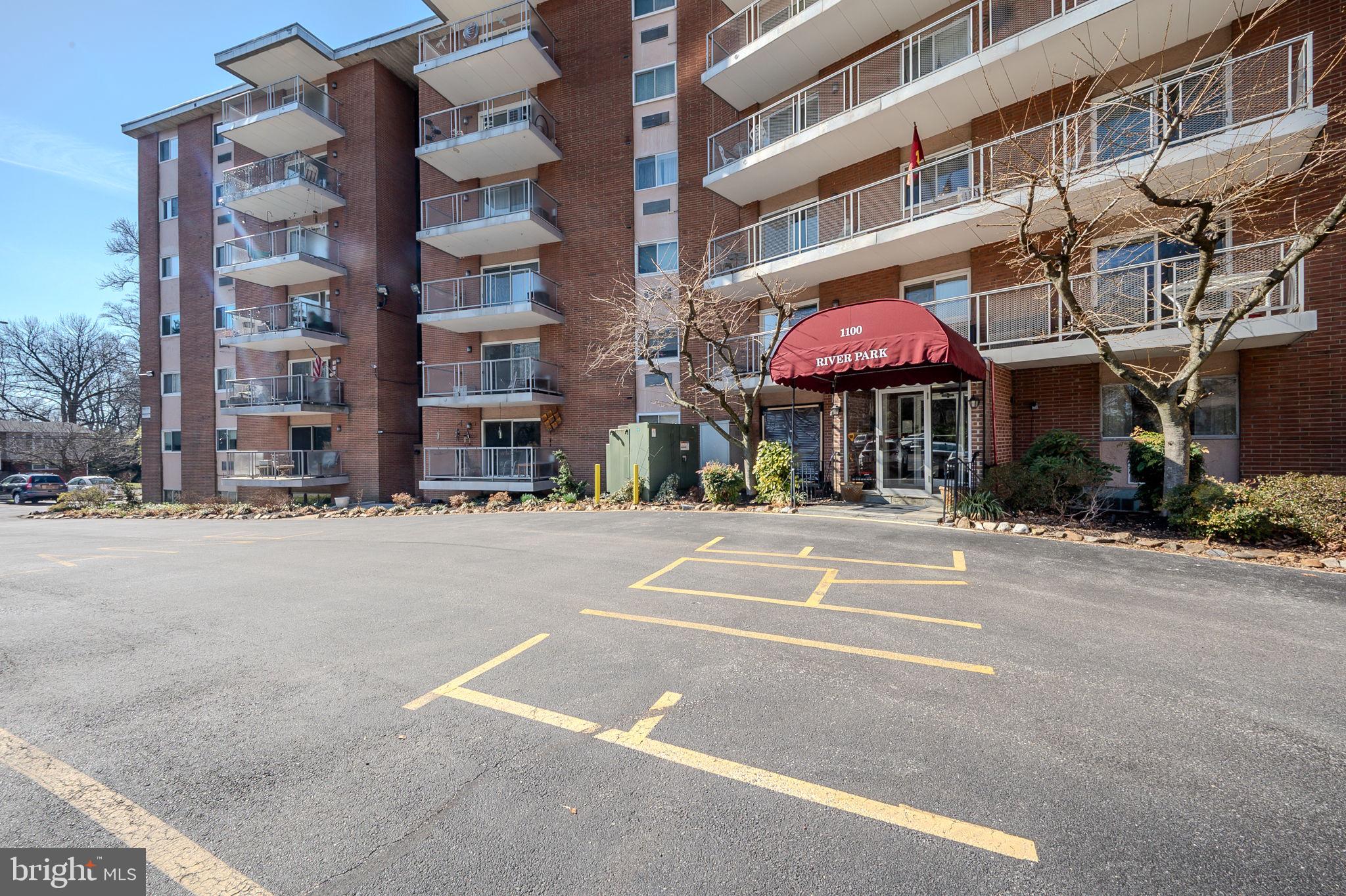 RIVER PARK CONDO - Residential