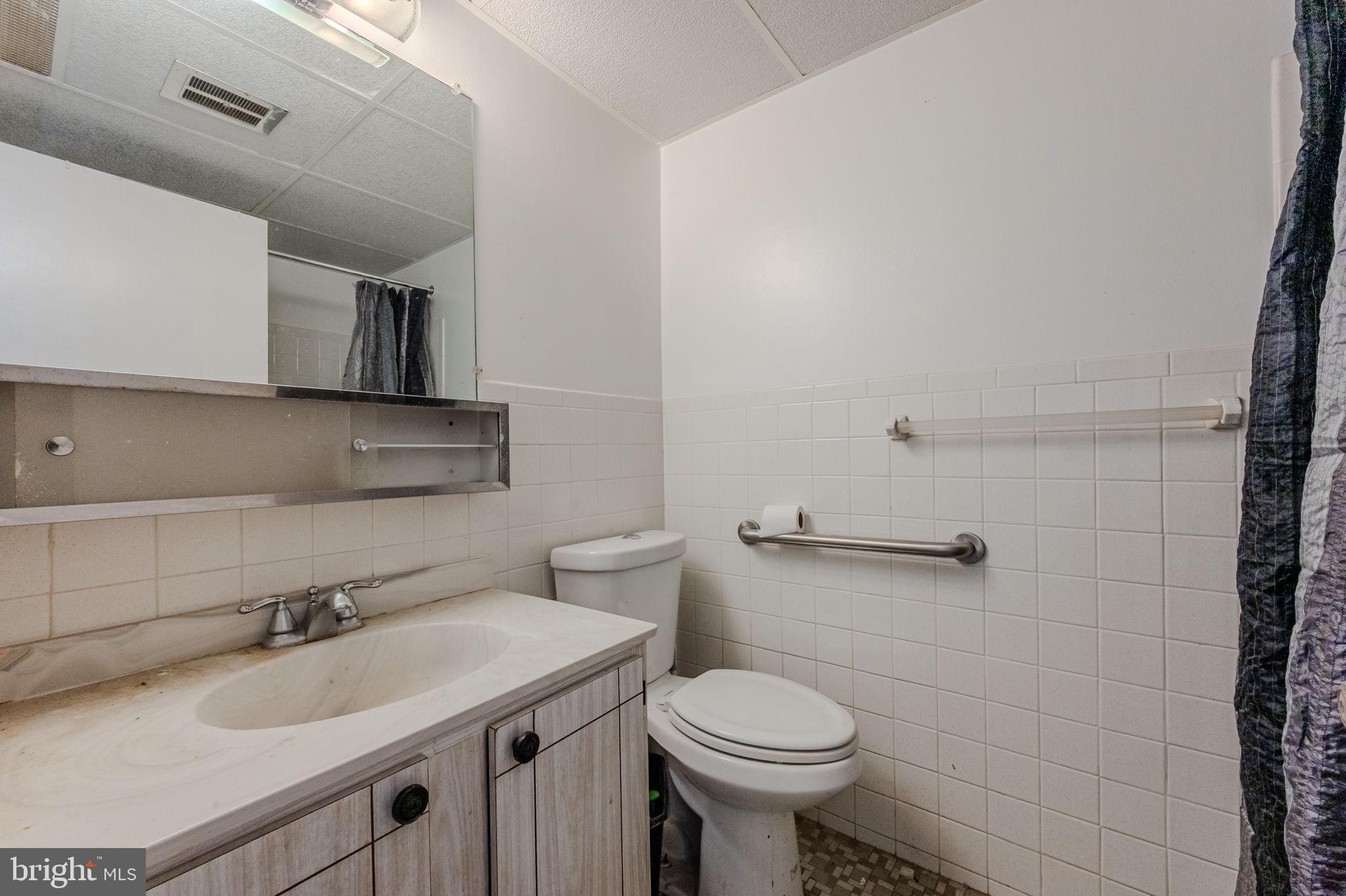 RIVER PARK CONDO - Residential