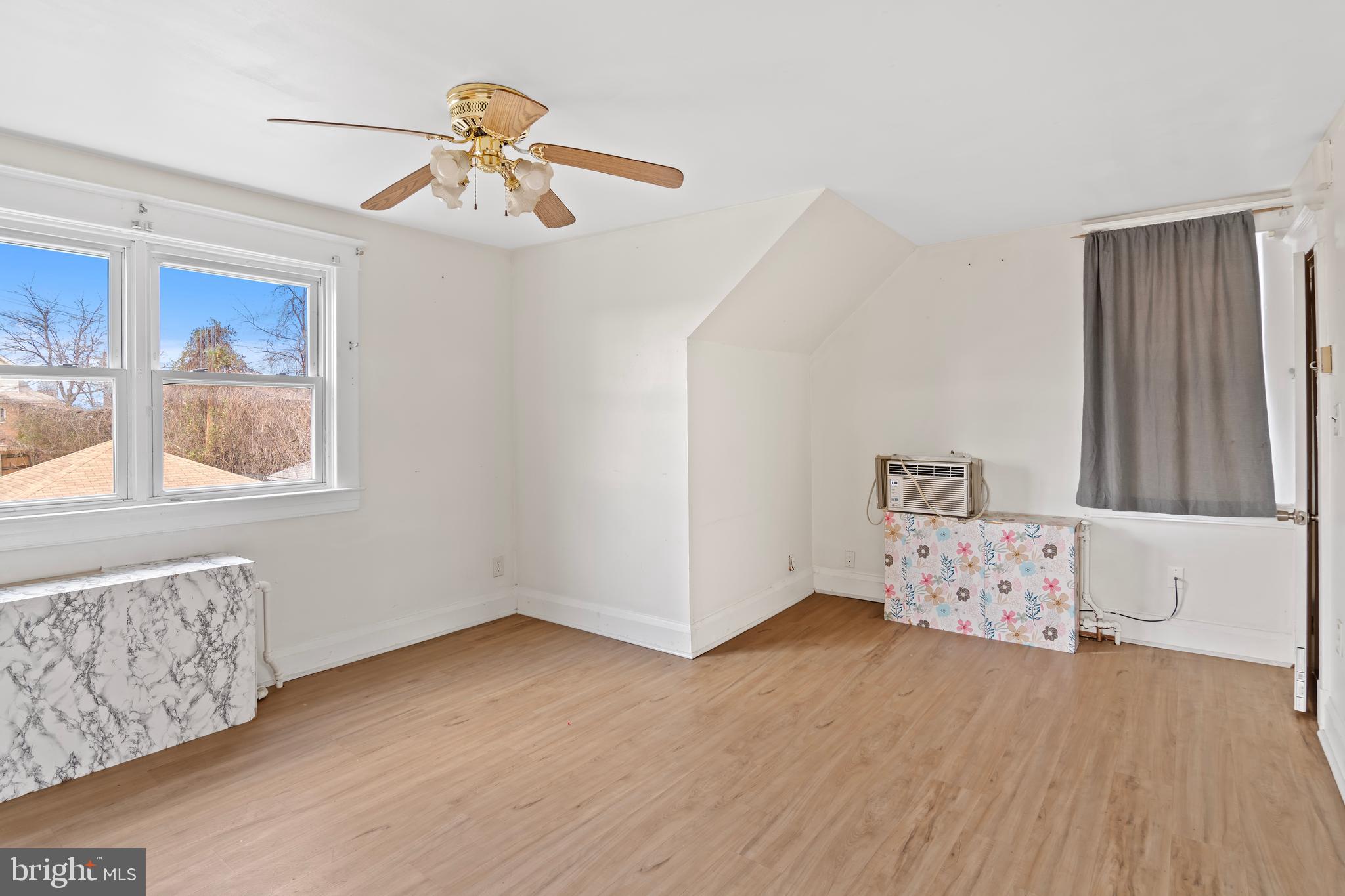 GRACELAND PARK - Residential