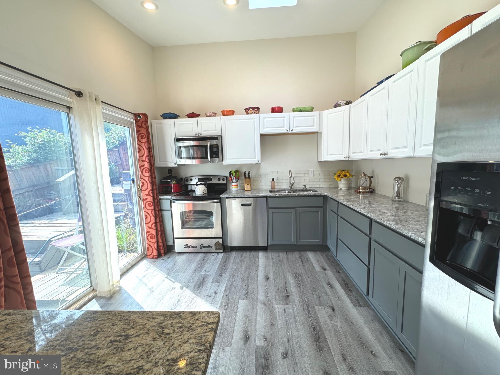 CHATHAM LANE - Residential