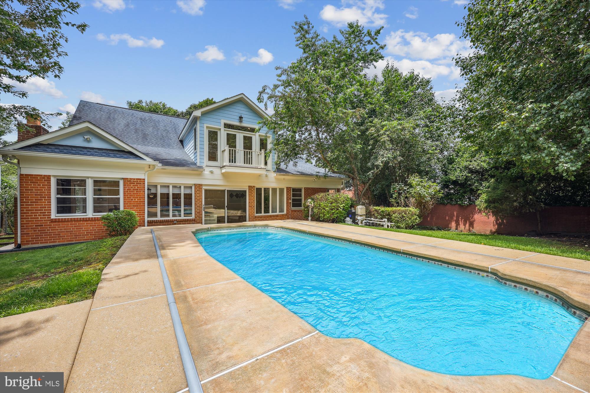 WESTWOOD - Residential