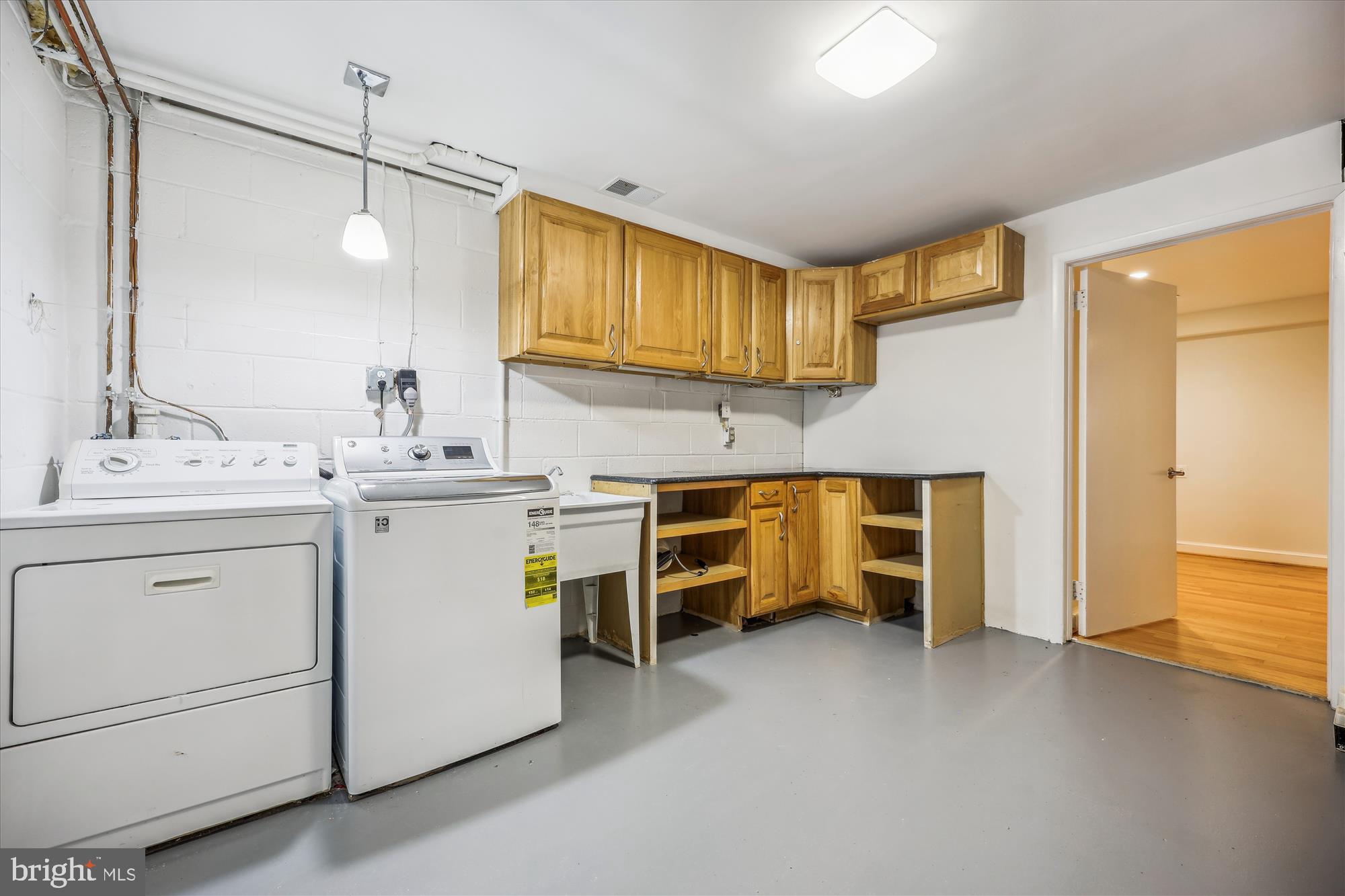 WESTWOOD - Residential