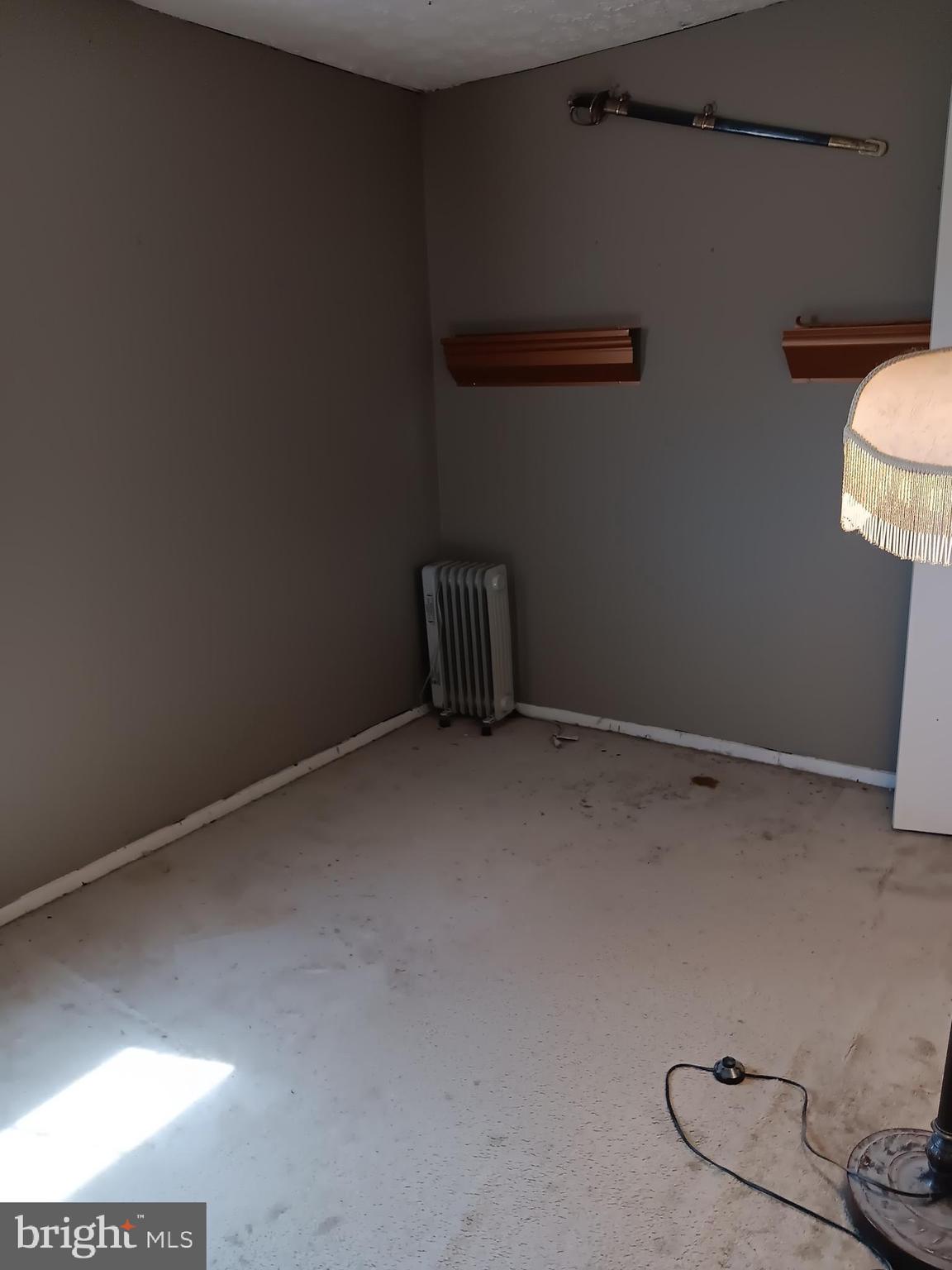 AMBER MEADOWS - Residential