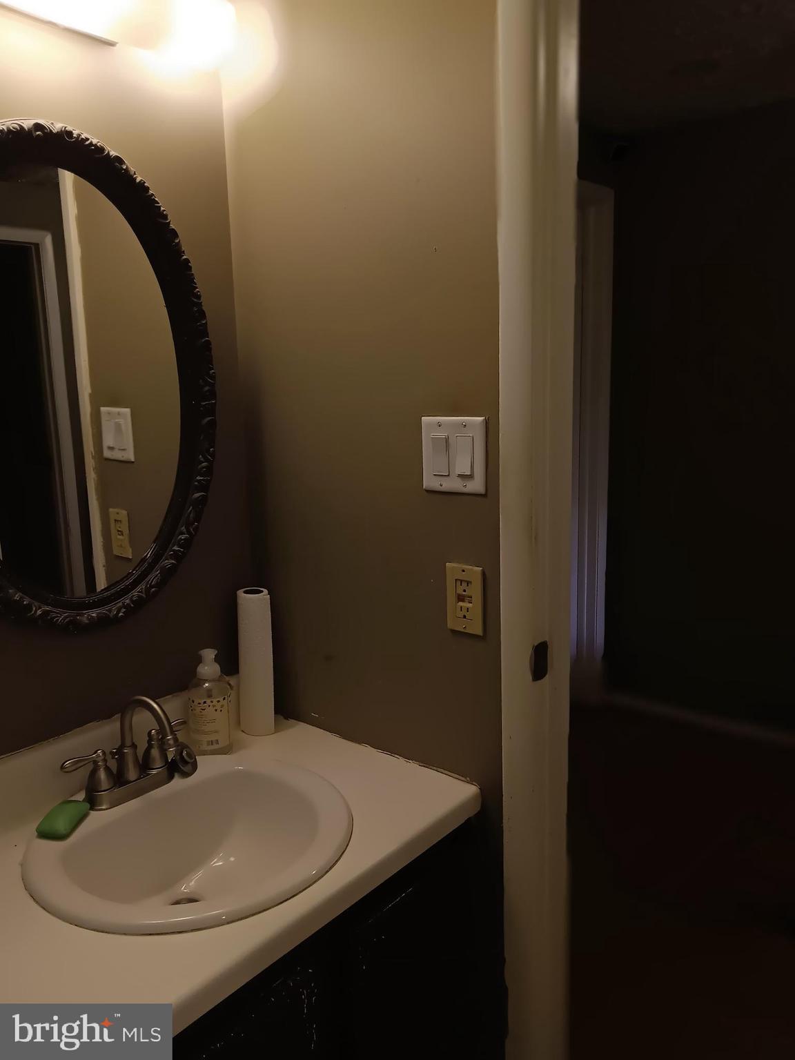 AMBER MEADOWS - Residential