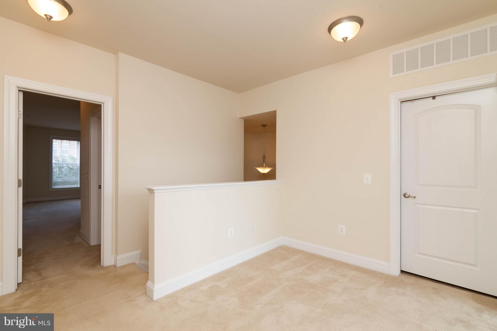 POTOMAC CLUB - Residential