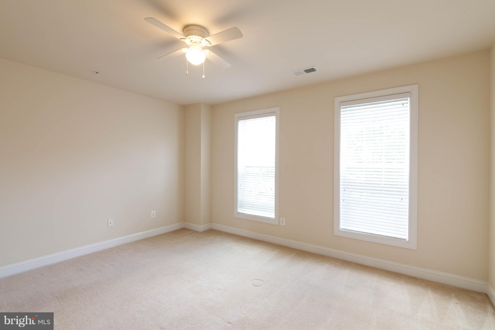 POTOMAC CLUB - Residential