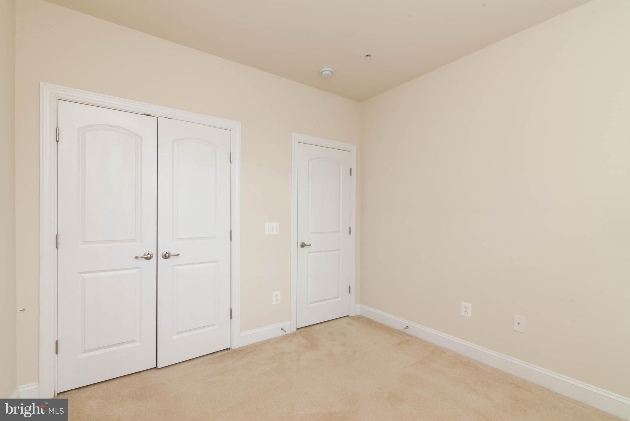 POTOMAC CLUB - Residential