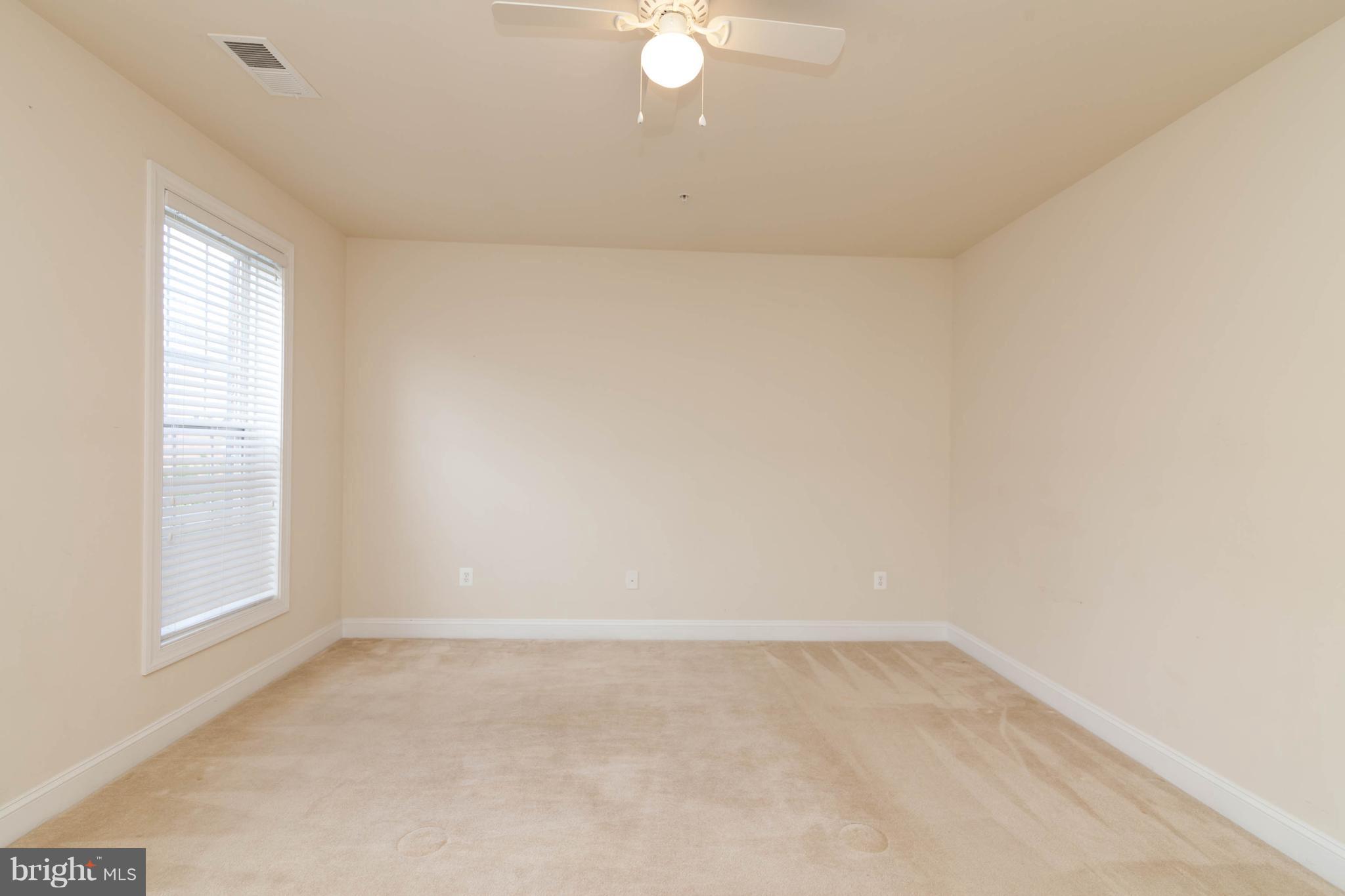 POTOMAC CLUB - Residential