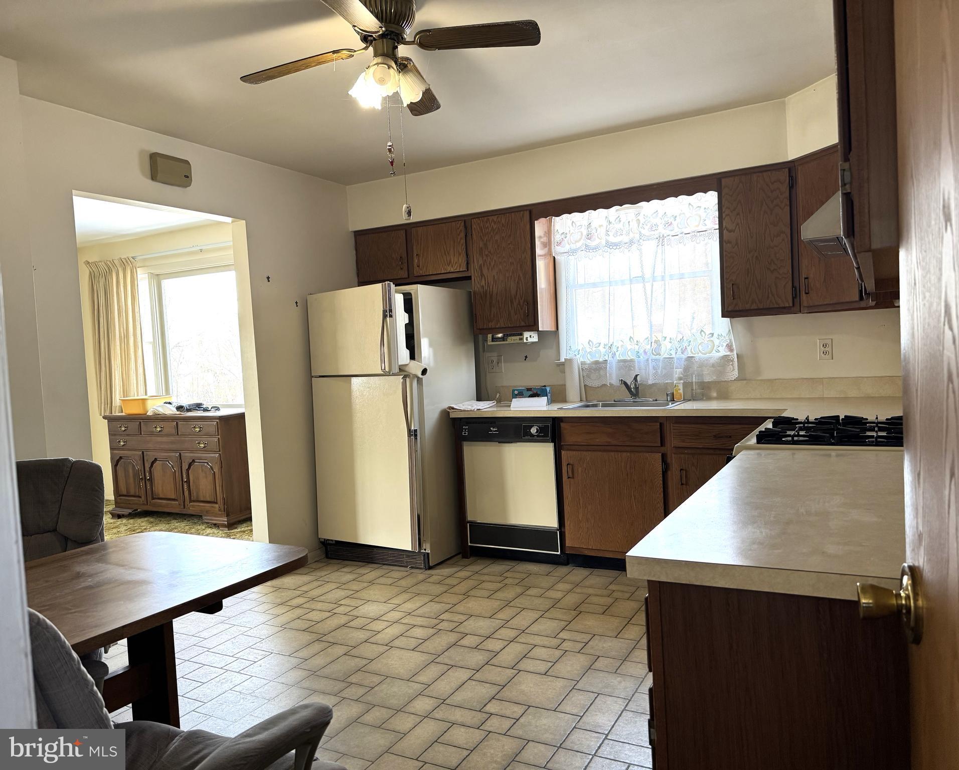 PARKVILLE - Residential