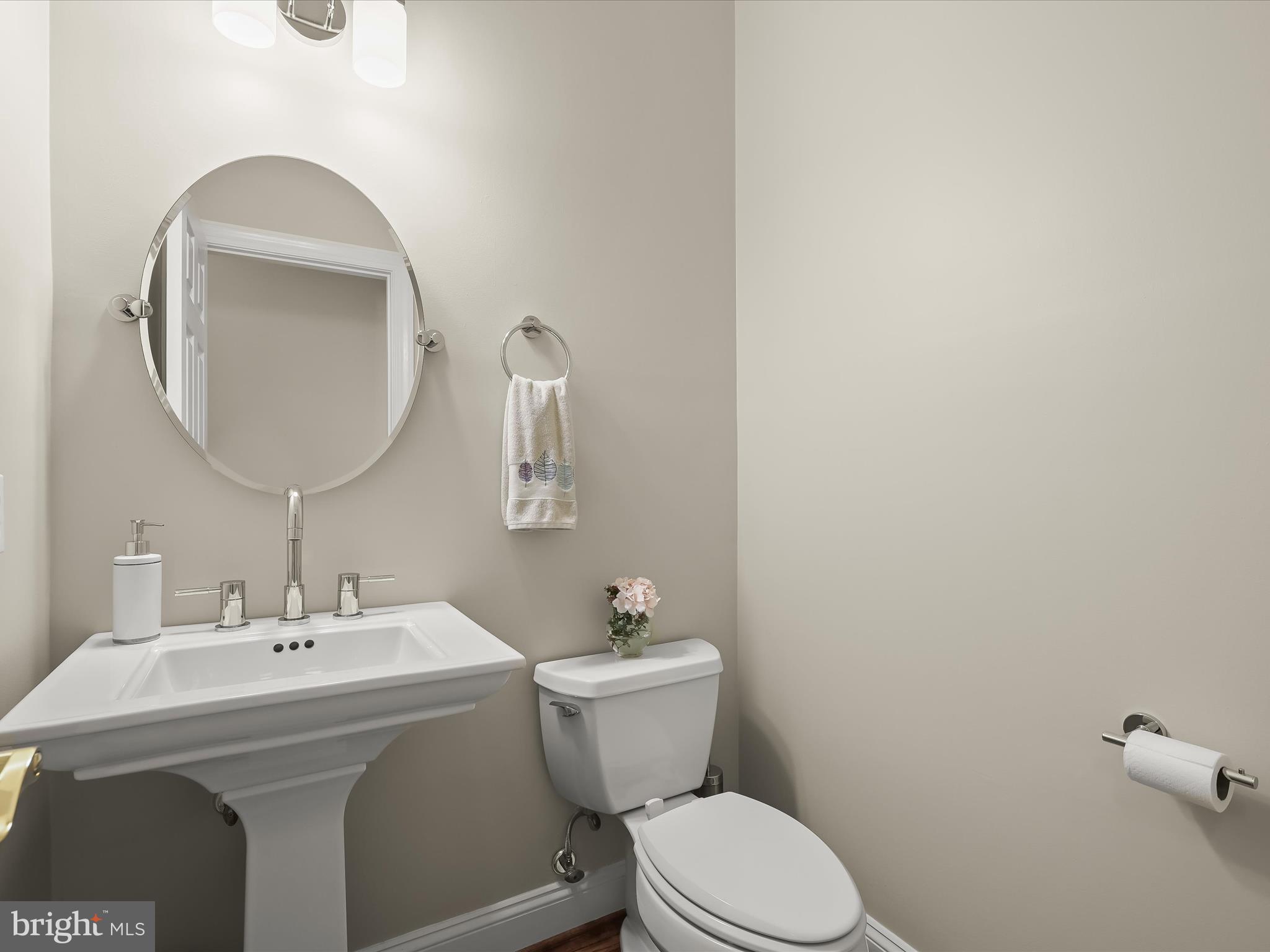 WELLINGTON - Residential