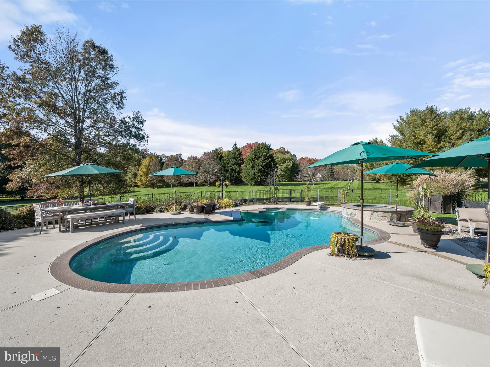 WELLINGTON - Residential