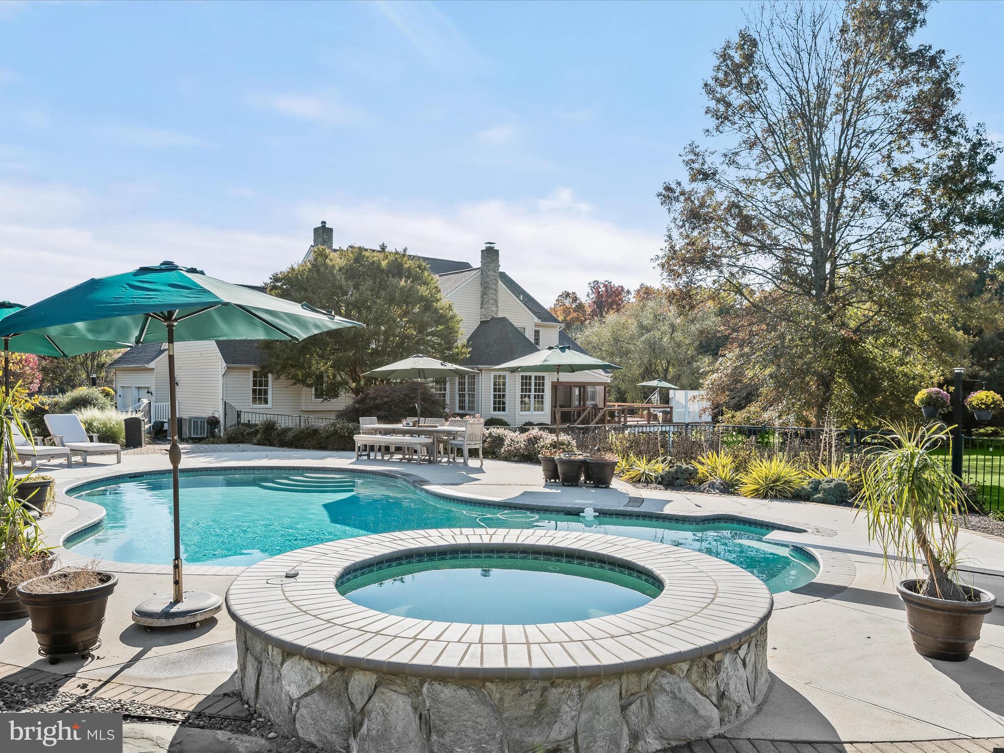 WELLINGTON - Residential