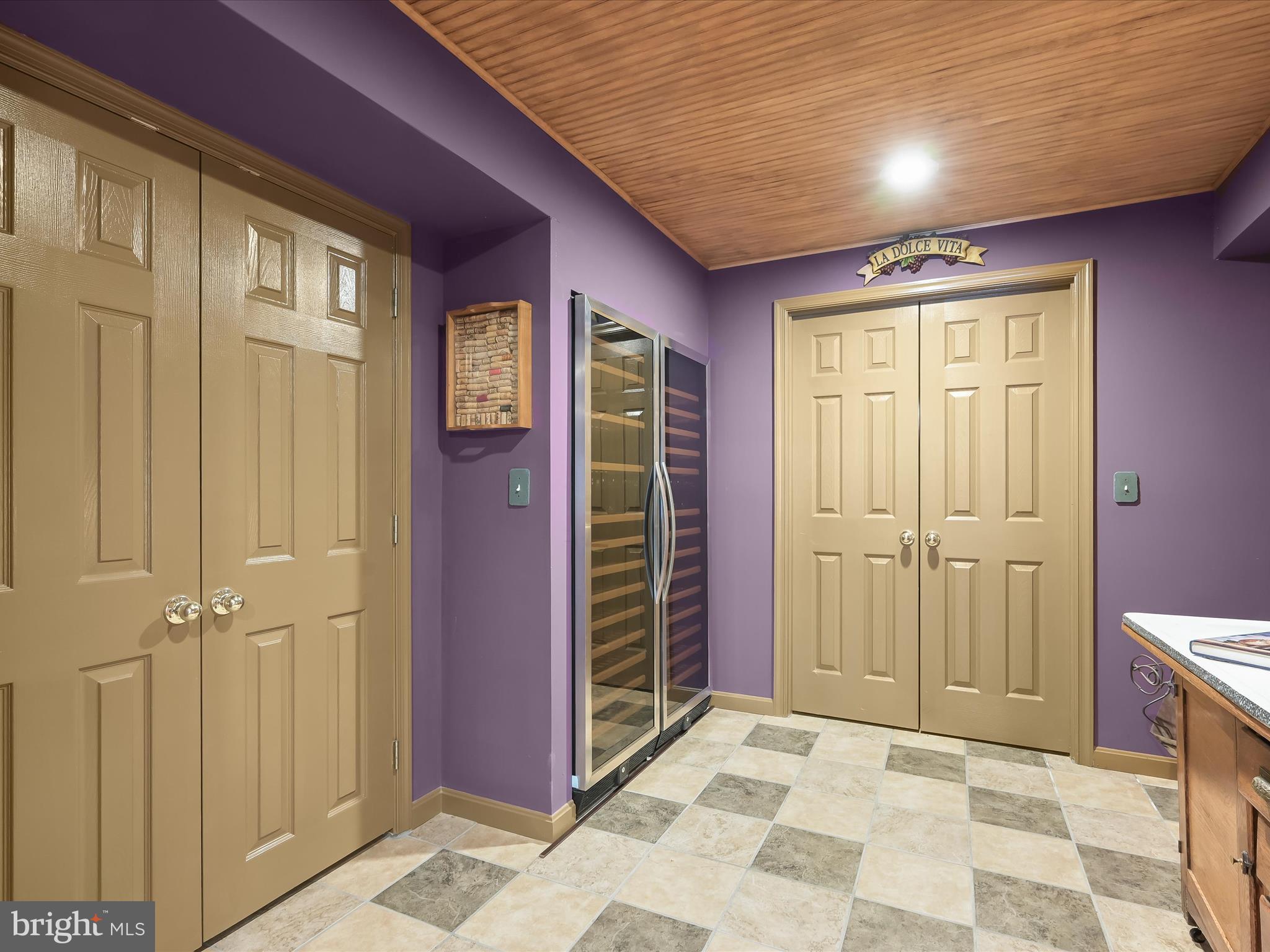 WELLINGTON - Residential