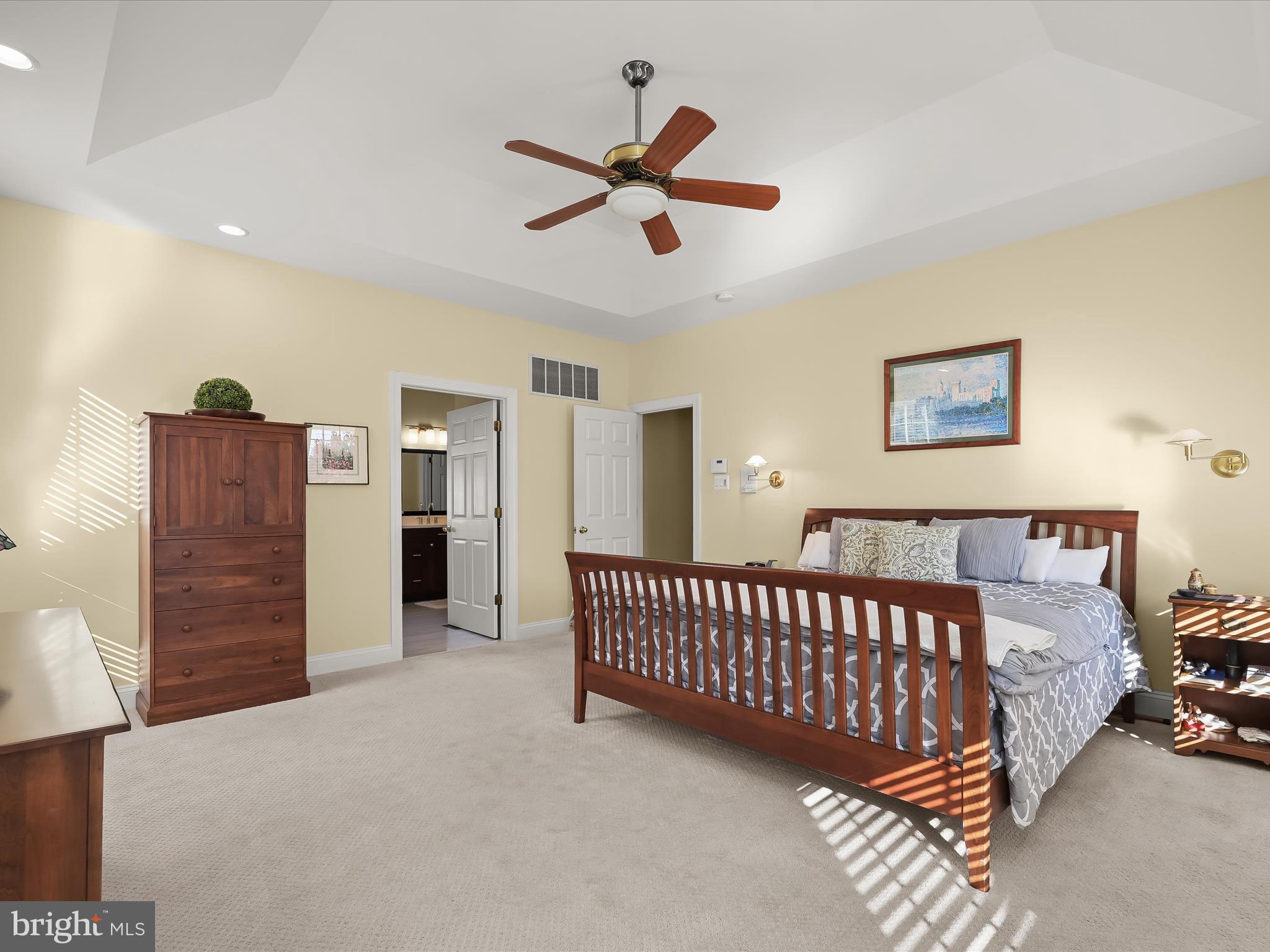 WELLINGTON - Residential