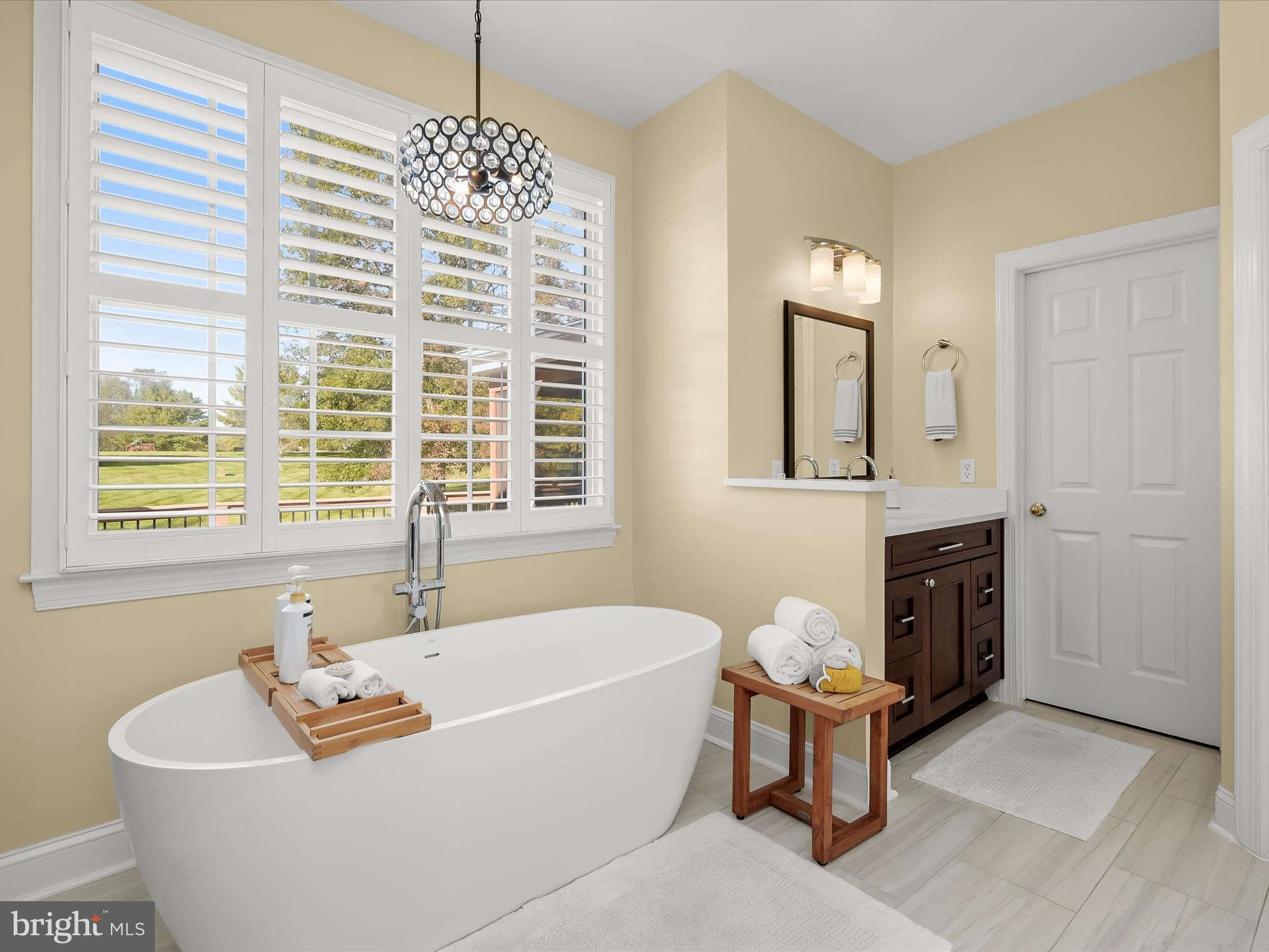 WELLINGTON - Residential