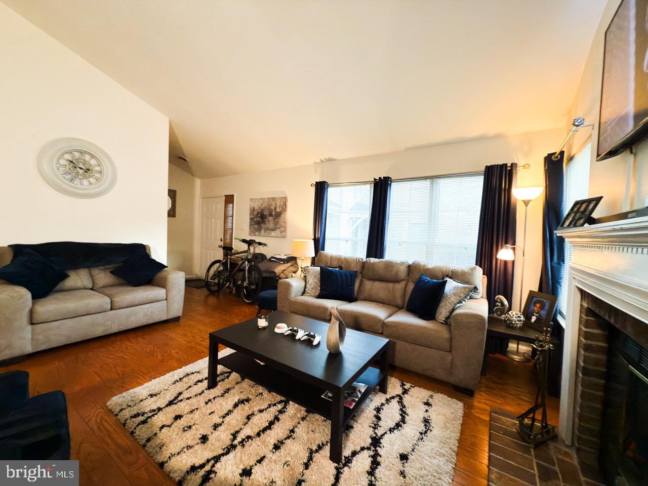 4808 COLONEL BROOKE COURT 304