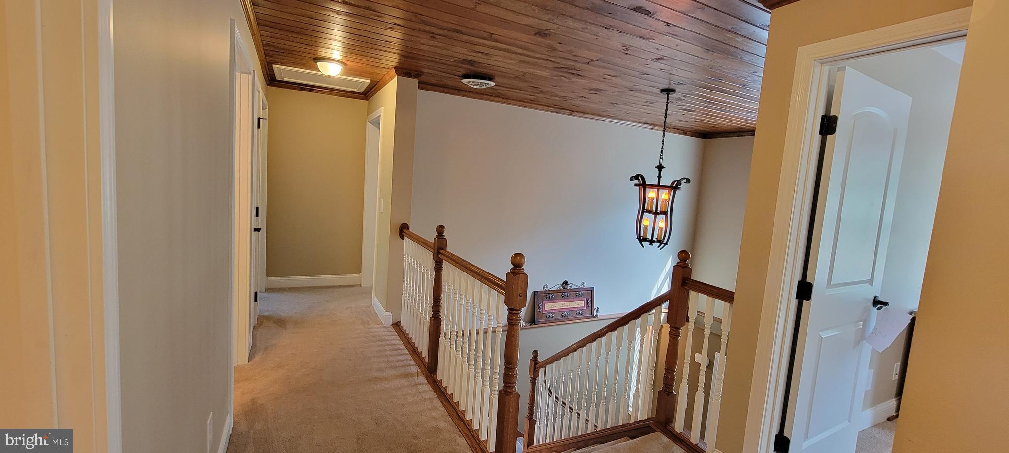 COLONIAL HTS - Residential