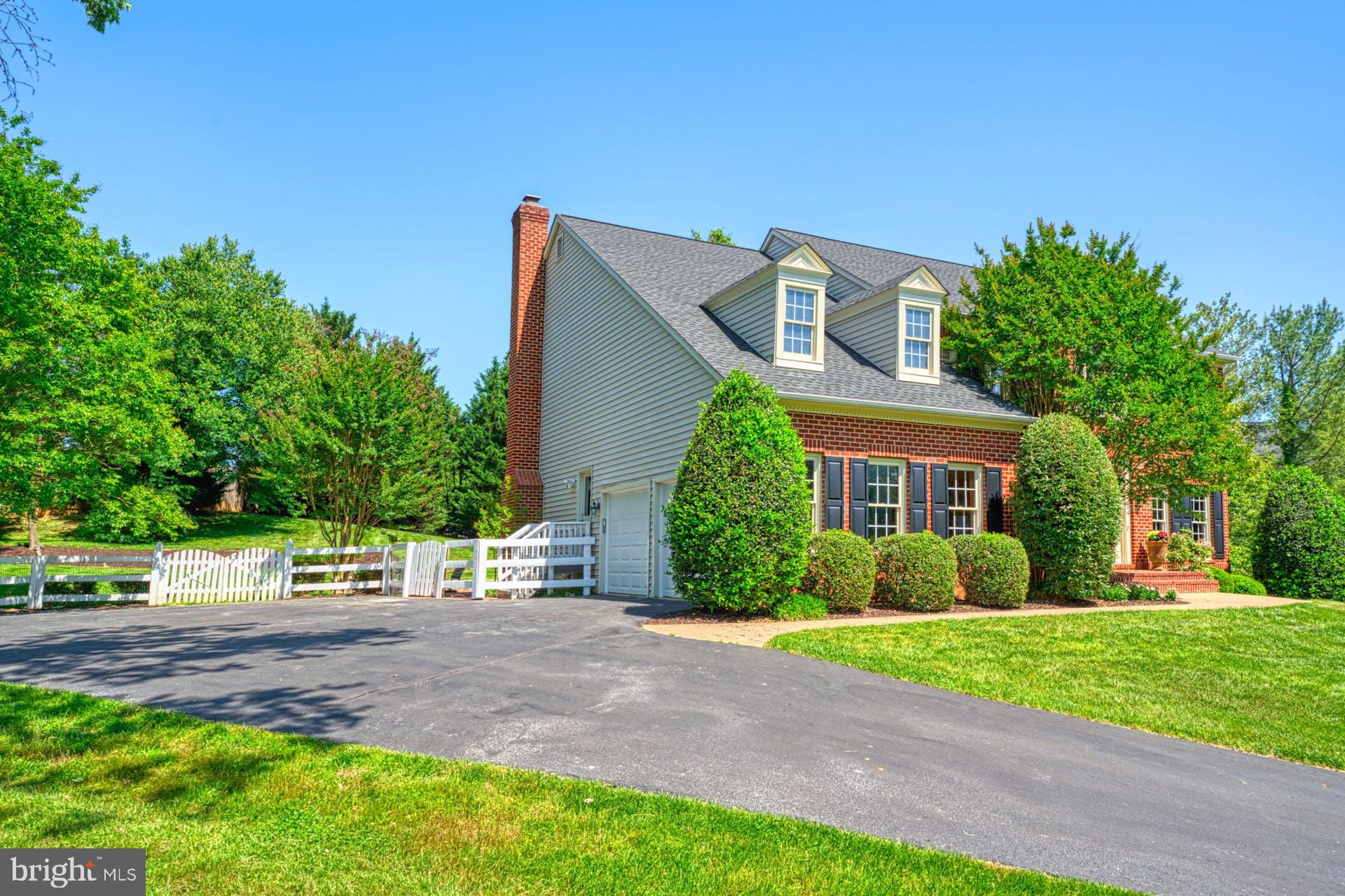 PINEY RUN MEADOW - Residential