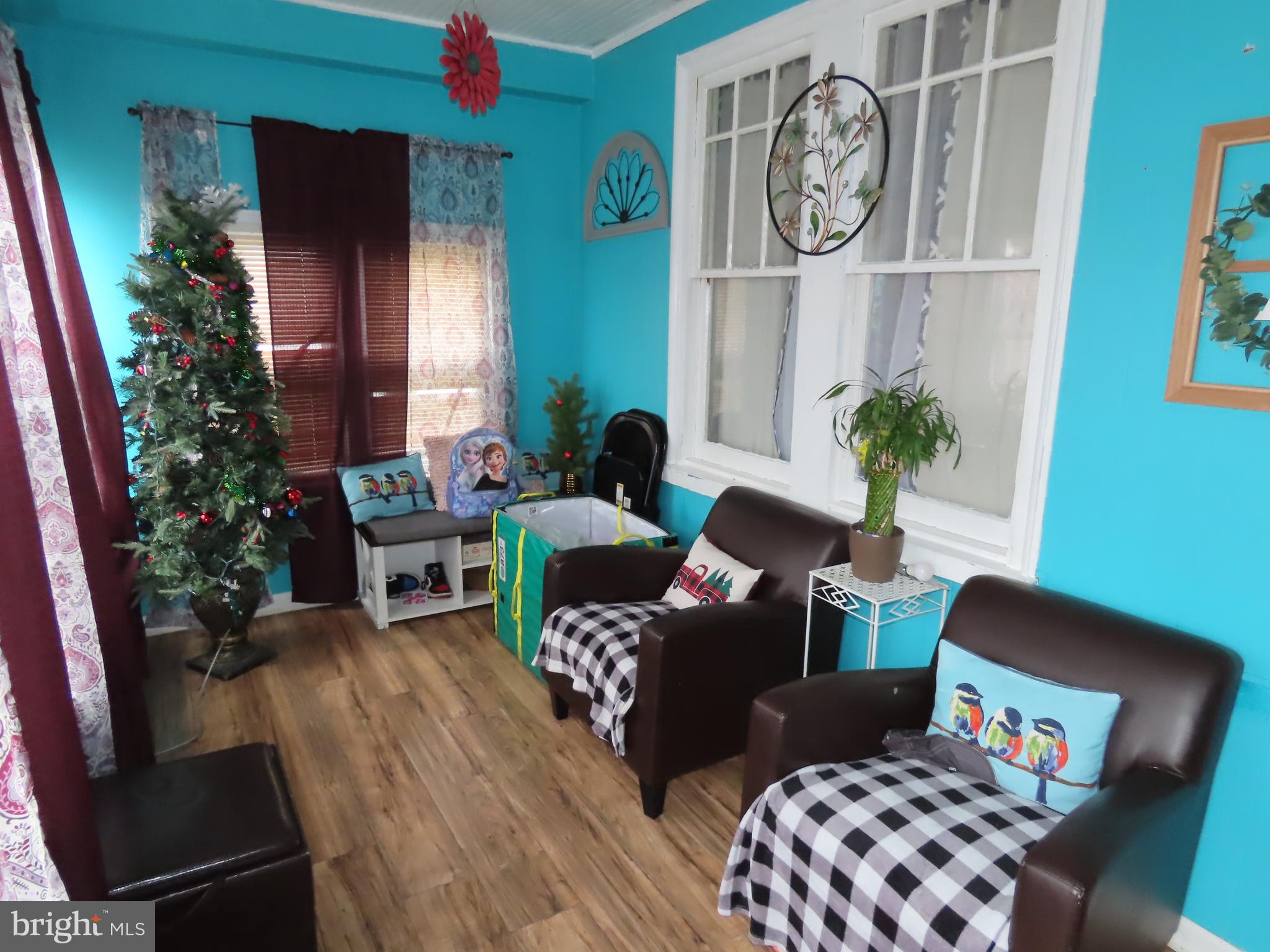 ELKTON - Residential