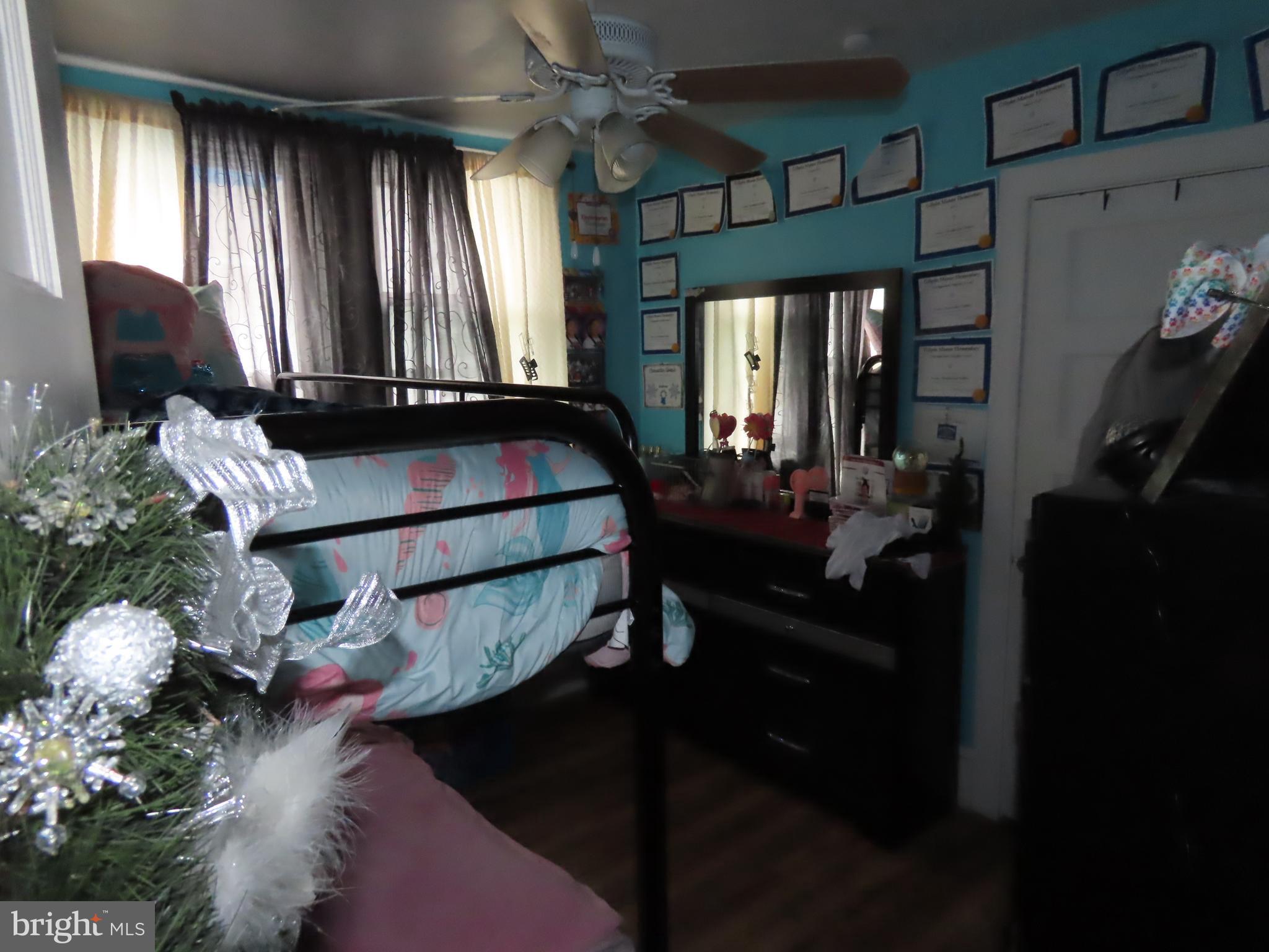 ELKTON - Residential