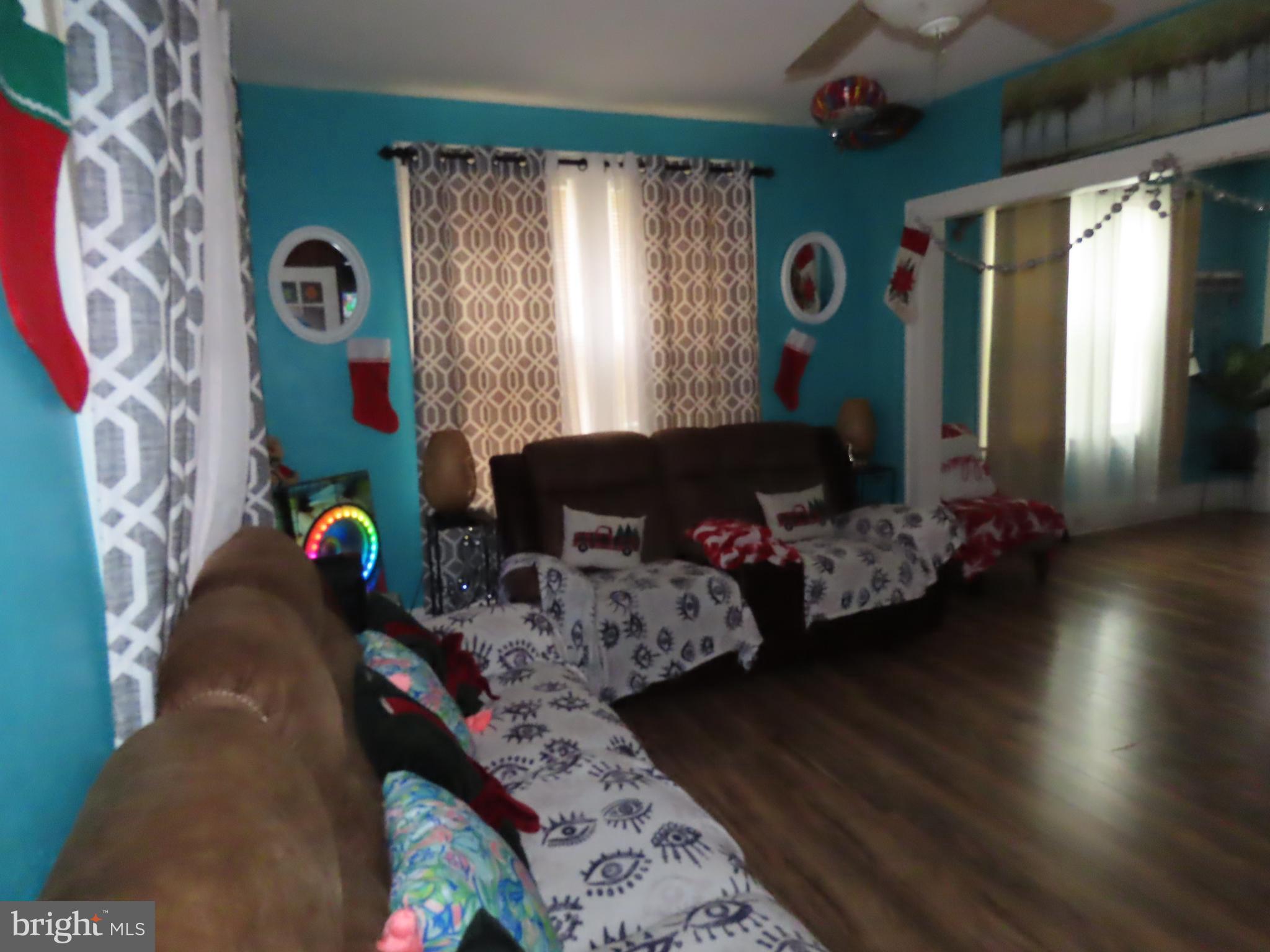 ELKTON - Residential