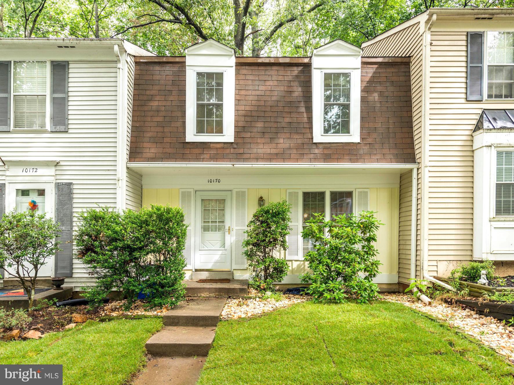 BURKE CENTRE - Residential Lease