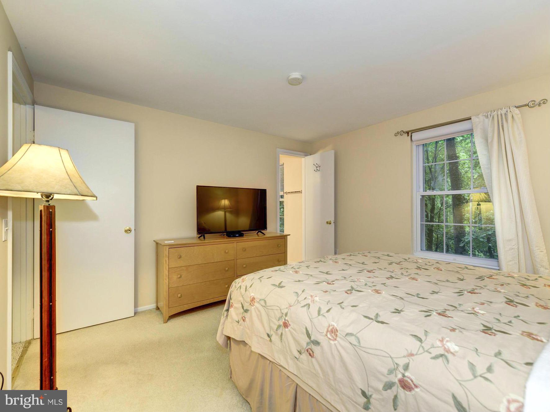 BURKE CENTRE - Residential Lease