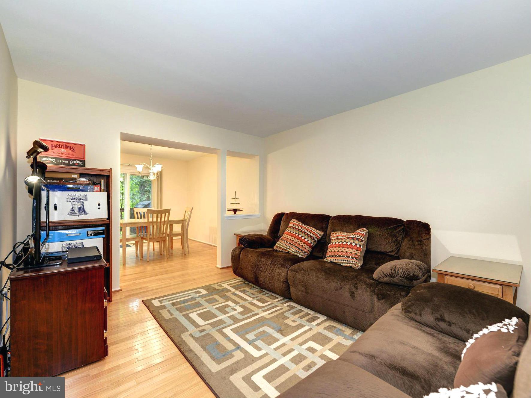 BURKE CENTRE - Residential Lease