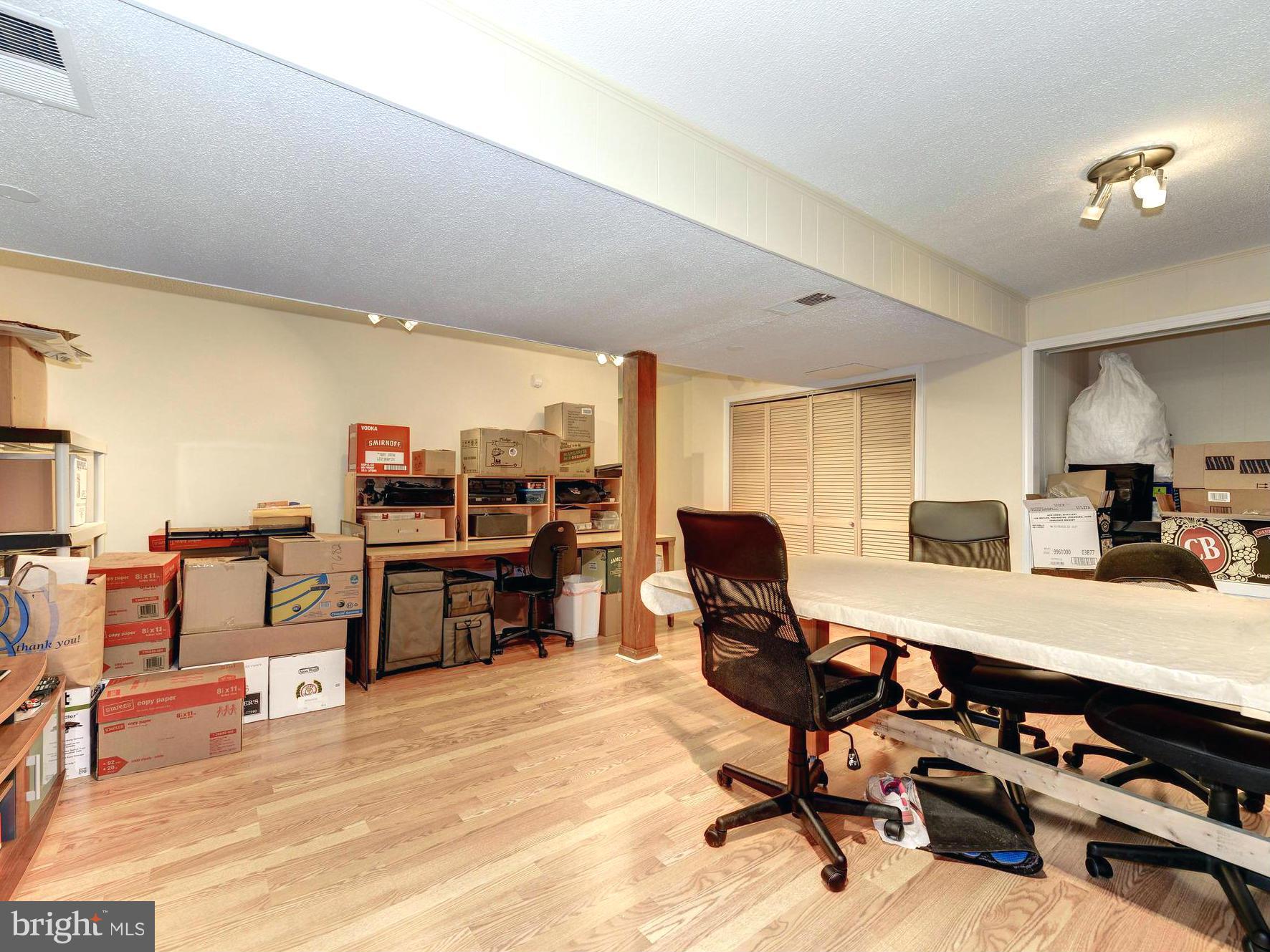 BURKE CENTRE - Residential Lease