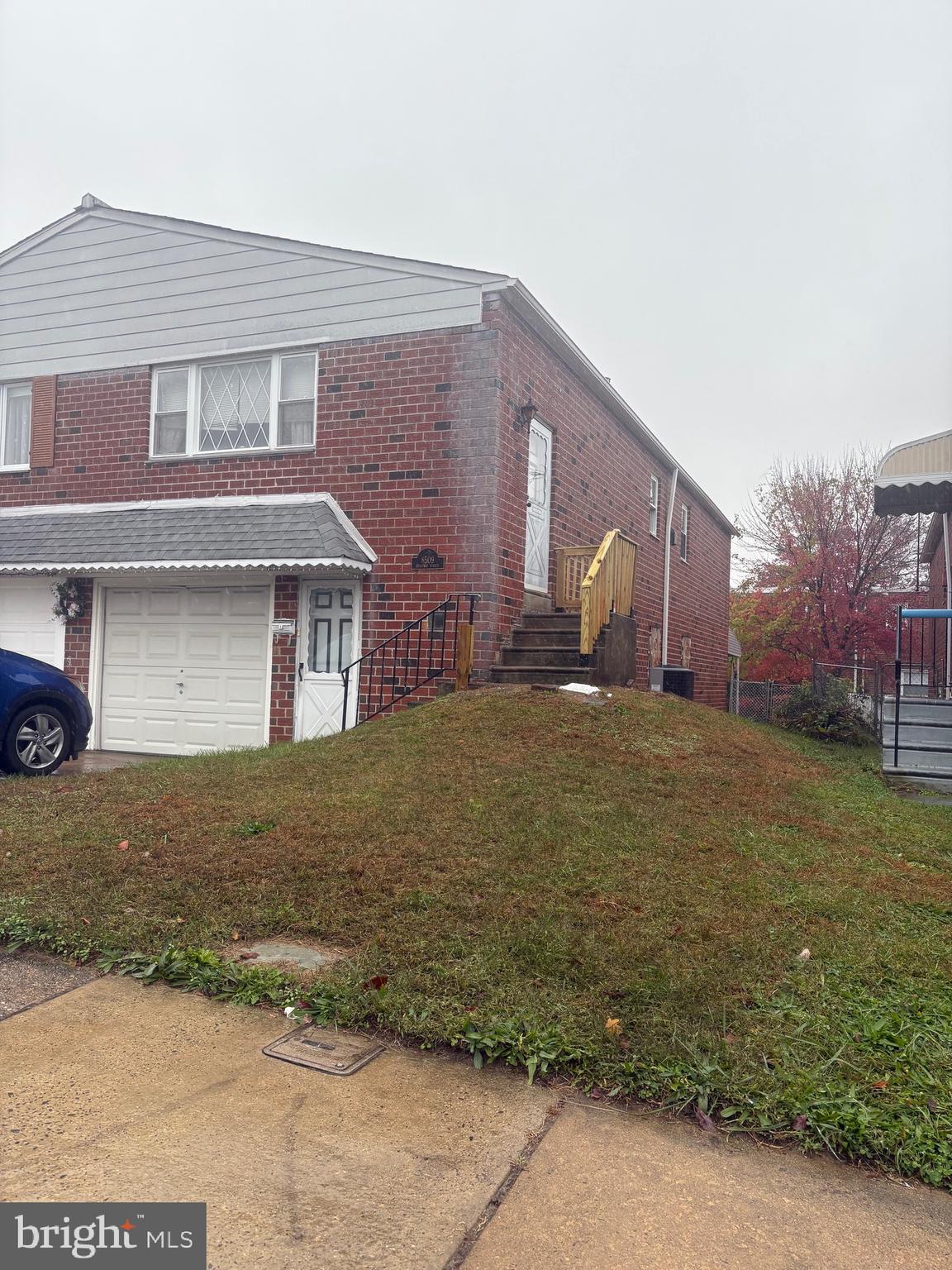 8509 RIDGEWAY STREET