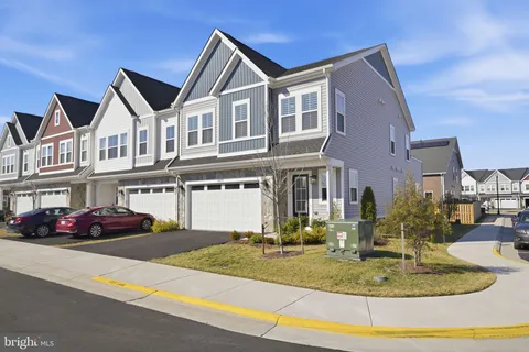 14679 Grand Cru Loop, Gainesville, VA 20155 - #: VAPW2111400