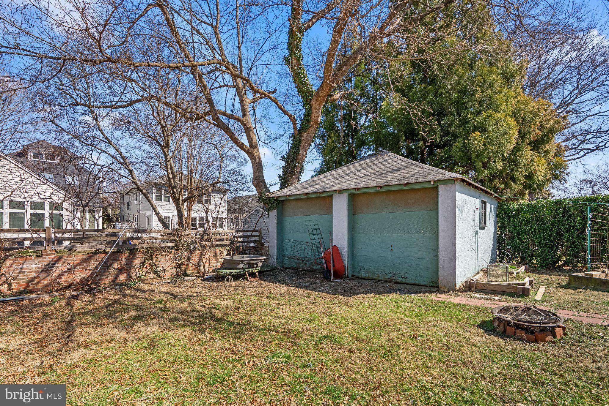 MURRAY HILL - Residential