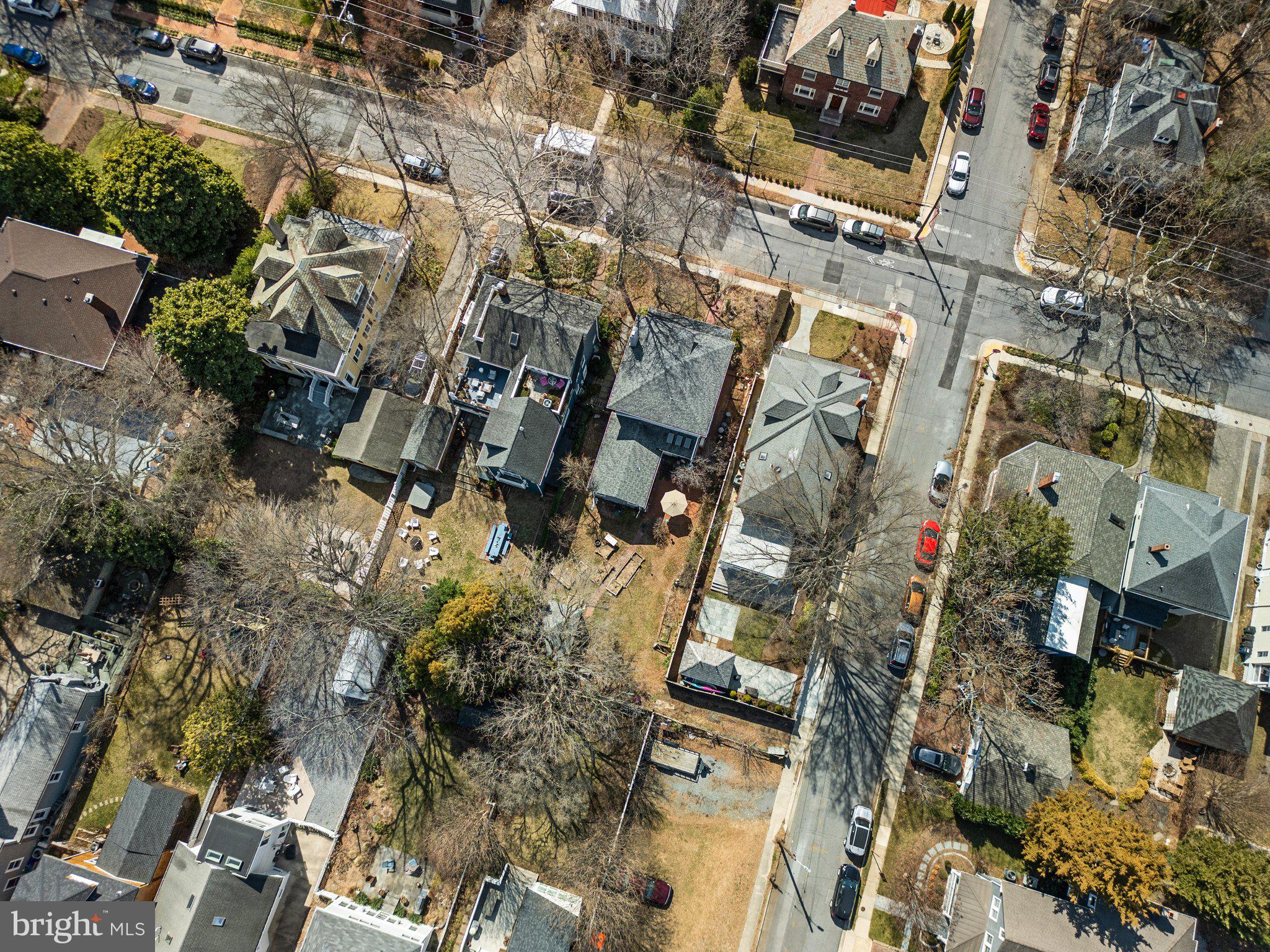 MURRAY HILL - Residential