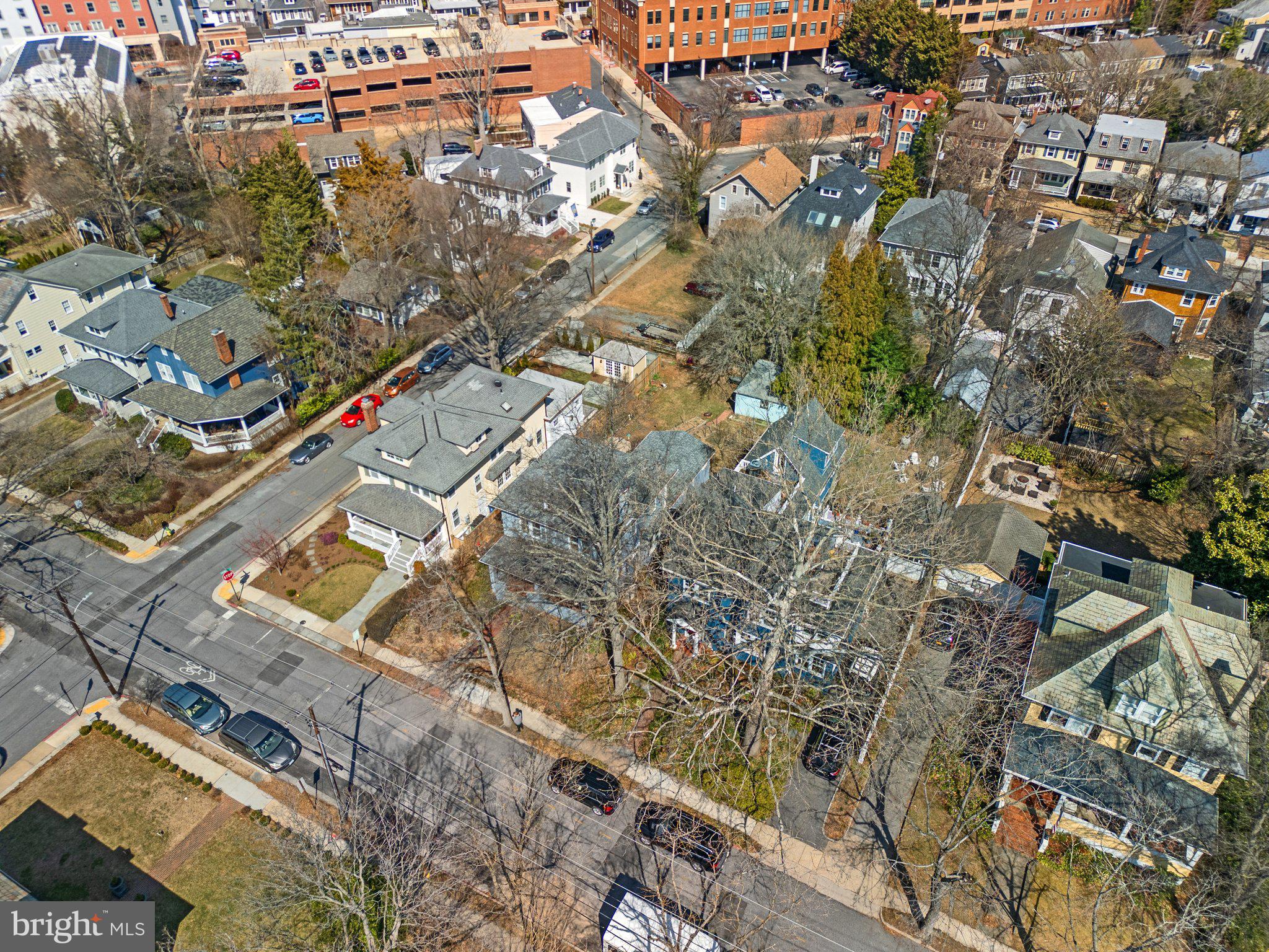 MURRAY HILL - Residential